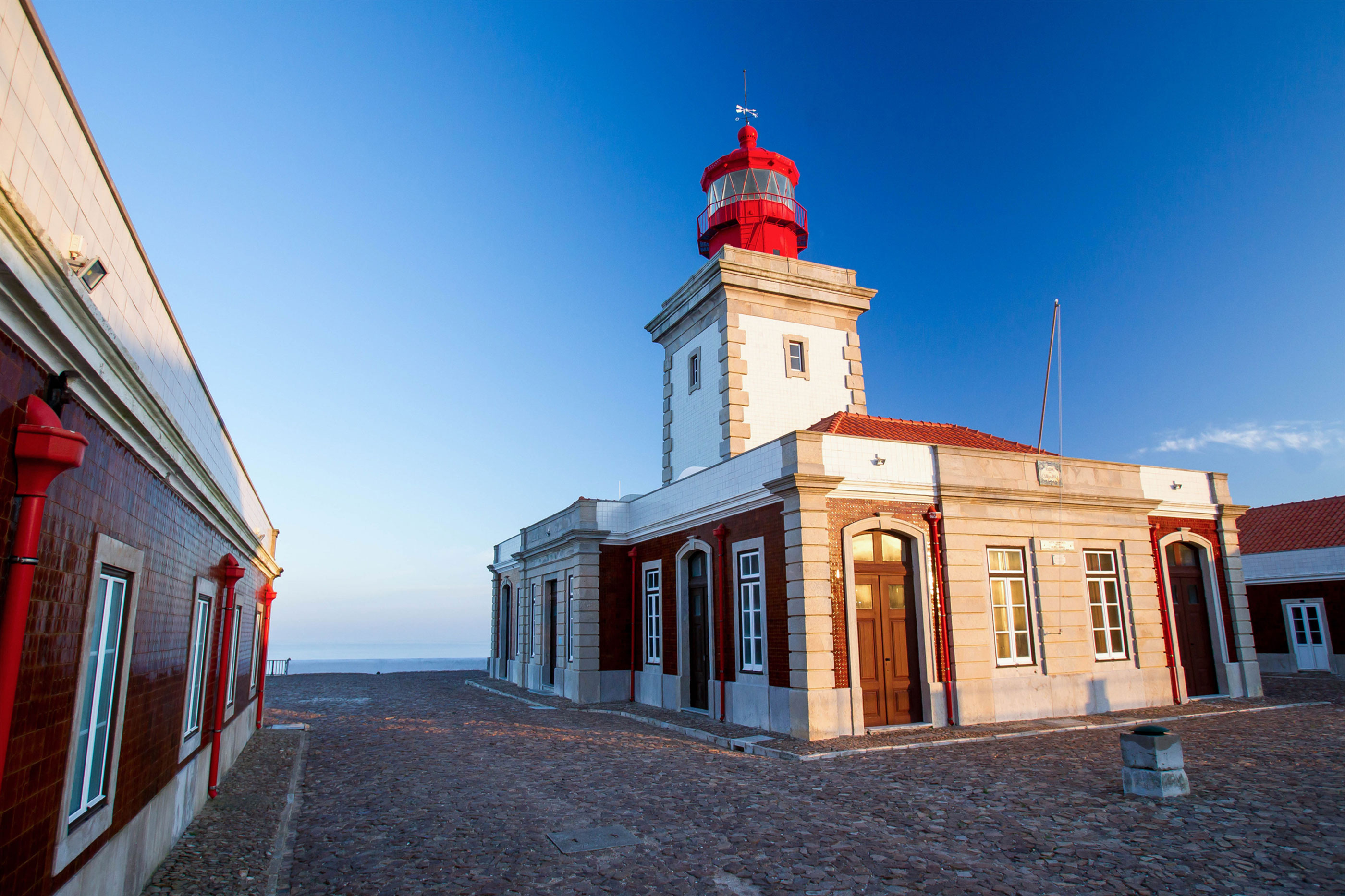 Parques De Sintra Farol Do Cabo Da Roca