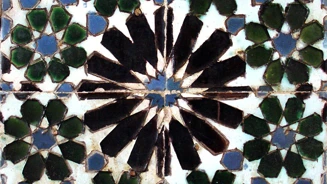 Sala Das Pegas, Azulejos De Corda Seca