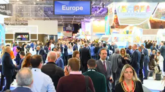 WTM Europe Busy Aisle Bx