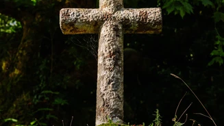 Parques De Sintra Convento Dos Capuchos Terreiro Cruzes
