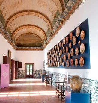 Sala Gales 790X593px