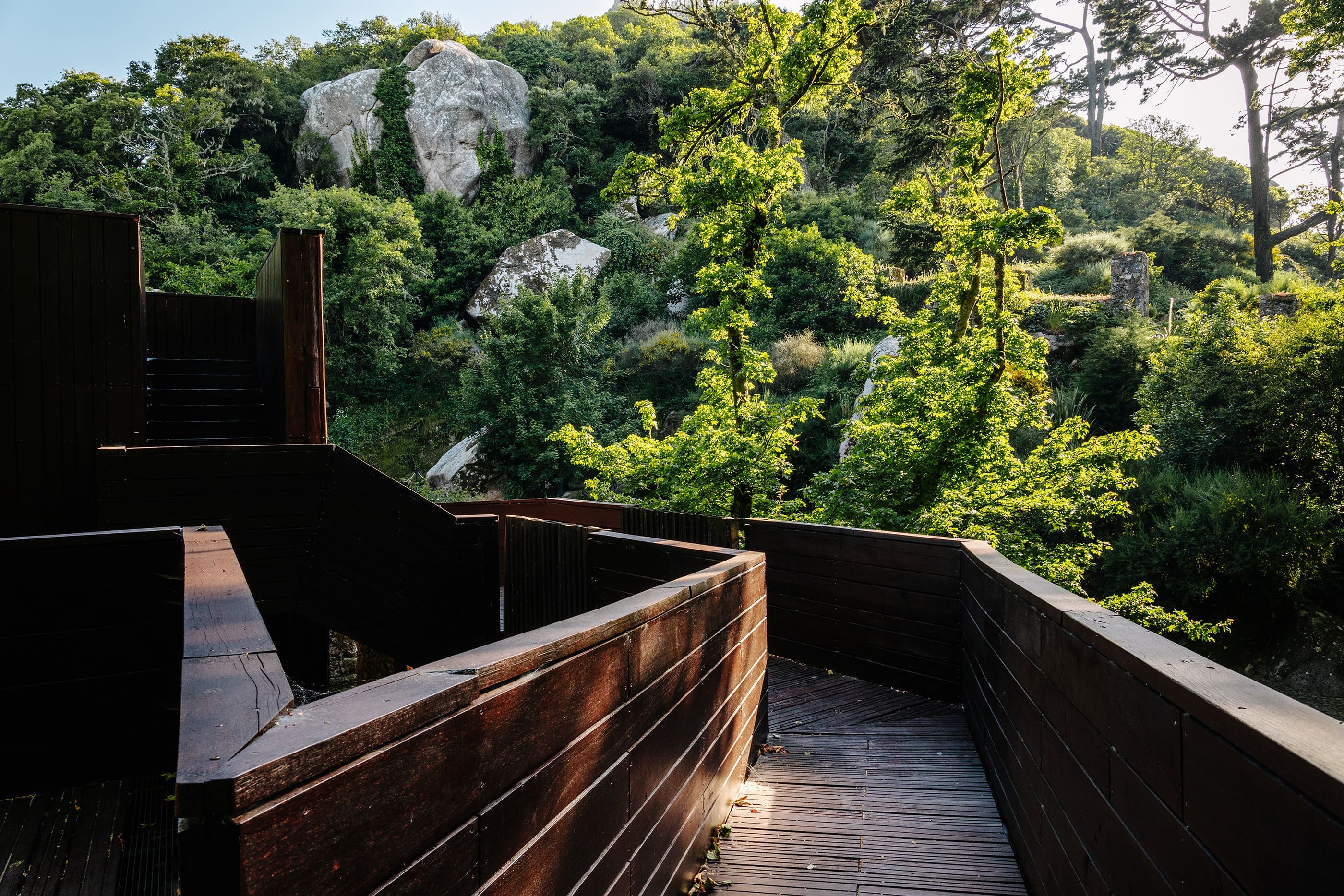 Parques De Sintra Castelo Dos Mouros Antigas Cavalaricas