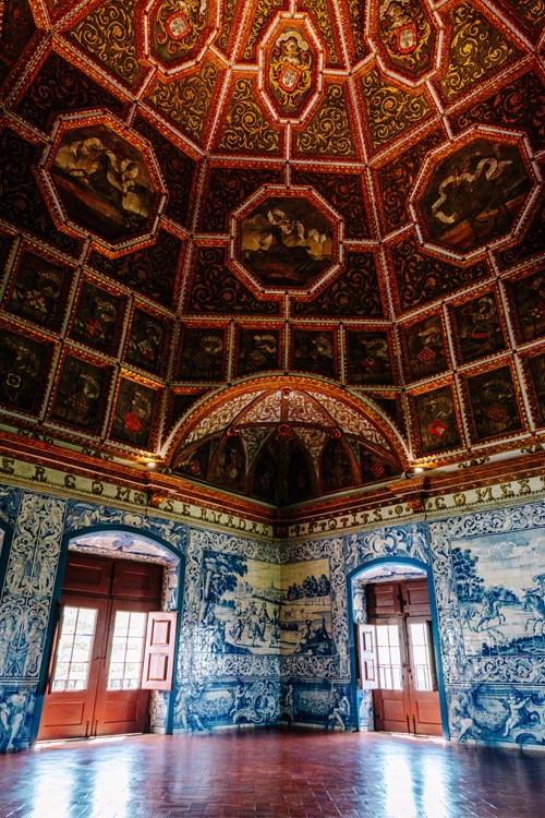 Parques De Sintra Palacio Nacional Sintra Sala Dos Brasoes 01