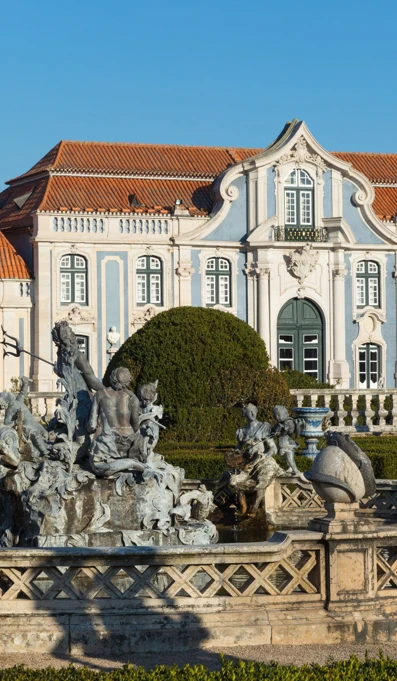 Palacio De Queluz Fachadas Jardins Estatuas Credits PSML WP 17 21 (1) (1)