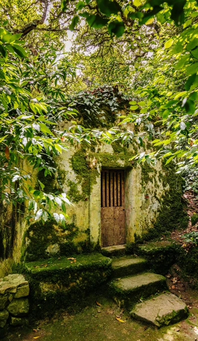 Parques De Sintra Convento Dos Capuchos Ermida Ecce Homo Senhor Crucificado