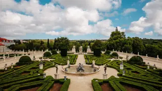 Parques De Sintra Palacio De Queluz Image 06