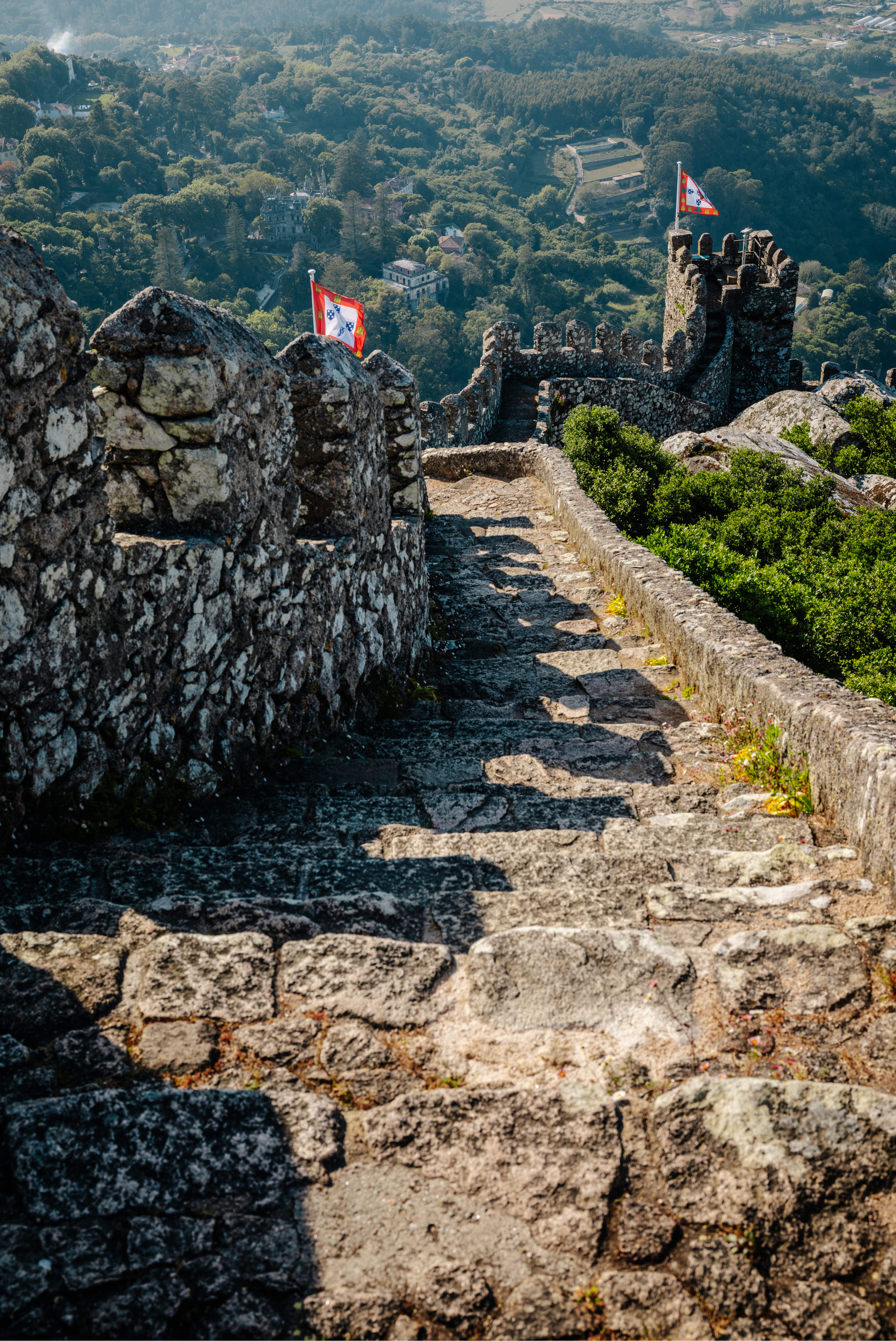 Parques De Sintra Castelo Dos Moutos Muralhas 01